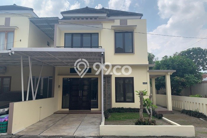 Rumah LT 164m² / LB 190m² Dekat Rumah Sakit di Mlati, Sleman Rumah LT 164m² / LB 190m² Dekat Rumah Sakit di Mlati, Sleman