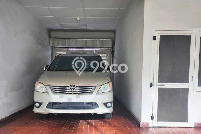 For Sale Rumah Mewah Exclusive di Medan Polonia, Medan For Sale Rumah Mewah Exclusive di Medan Polonia, Medan