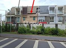 Hunian Mewah Dijual LT 88m2 di Kebayoran Lama, Jakarta Selatan Hunian Mewah Dijual LT 88m2 di Kebayoran Lama, Jakarta Selatan