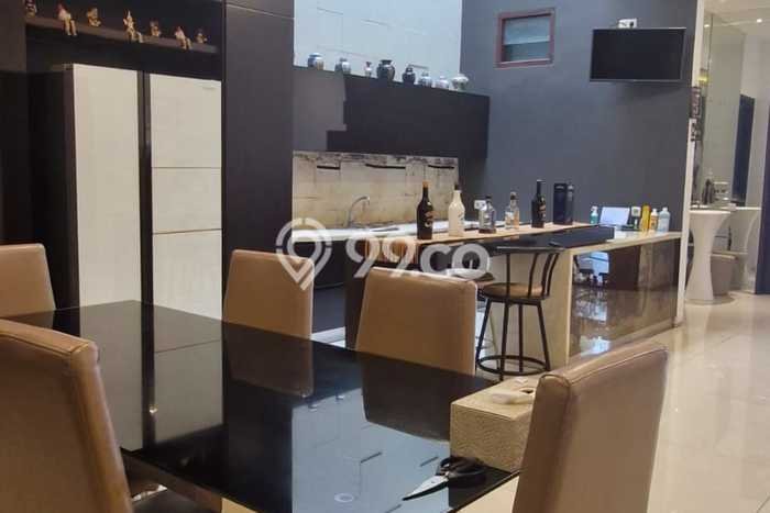 For Sale Rumah Elit Exclusive di Tembalang, Semarang For Sale Rumah Elit Exclusive di Tembalang, Semarang