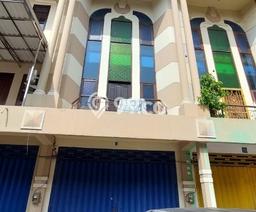 Unit Ruko disewakan di Kenjeran Surabaya dengan LT 67m2 / LB 200m2 Unit Ruko disewakan di Kenjeran Surabaya dengan LT 67m2 / LB 200m2