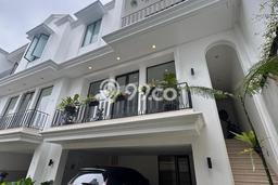 Siap Huni Hunian Elit 4 Kamar di Kebayoran Baru Dekat ke Mana Saja Siap Huni Hunian Elit 4 Kamar di Kebayoran Baru Dekat ke Mana Saja