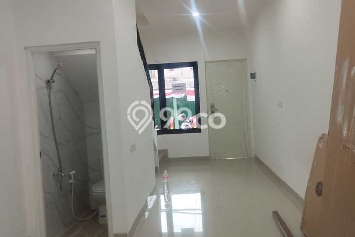 Hunian Nyaman Asri 3 KT Siap Pakai di Pisangan Lama Jakarta Timur Hunian Nyaman Asri 3 KT Siap Pakai di Pisangan Lama Jakarta Timur