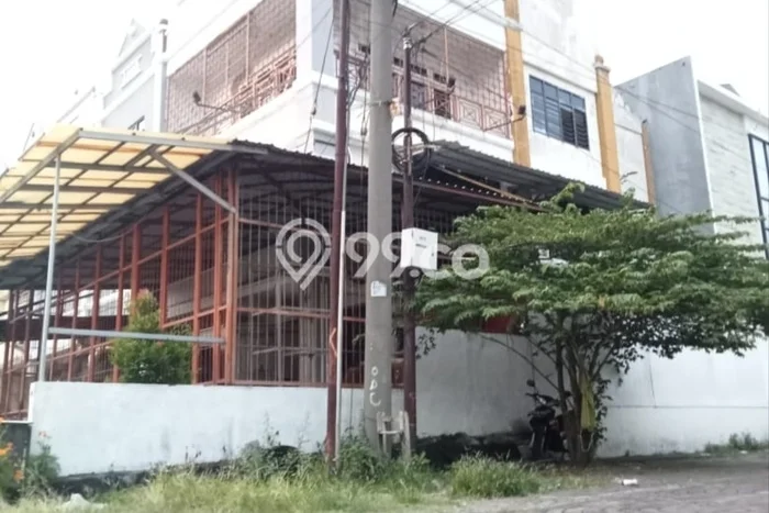 Unit Ruko Dijual di Rungkut Surabaya 750m2 Unit Ruko Dijual di Rungkut Surabaya 750m2