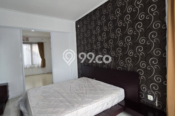 Rumah Sewa Tangerang LT 128m2 LB 120m2 Area Gading Serpong Serenade Lake Rumah Sewa Tangerang LT 128m2 LB 120m2 Area Gading Serpong Serenade Lake