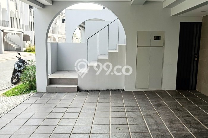 Rumah Elit LB 165m2 Siap Pakai Desain Elegan di BSD Green Wich, Tangerang Rumah Elit LB 165m2 Siap Pakai Desain Elegan di BSD Green Wich, Tangerang