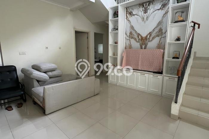 Sewa Rumah Harga Terjangkau di Gading Serpong The Spring Tangerang dengan 4 Kamar Tidur Sewa Rumah Harga Terjangkau di Gading Serpong The Spring Tangerang dengan 4 Kamar Tidur
