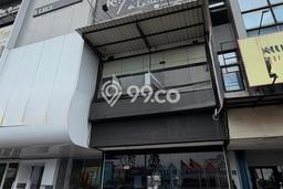 Ruko untuk Disewa di Pusat Tangerang Luas Bangunan 310m2 Ruko untuk Disewa di Pusat Tangerang Luas Bangunan 310m2