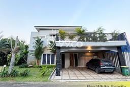 Hunian Mewah Siap Huni LT 271m2 di Serpong, Tangerang Selatan Hunian Mewah Siap Huni LT 271m2 di Serpong, Tangerang Selatan