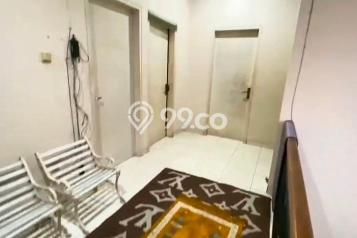 Jual Rumah Bagus Siap Huni LB 100m2 di Karawang Timur, Karawang Jual Rumah Bagus Siap Huni LB 100m2 di Karawang Timur, Karawang