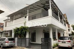 Jual Rumah Eksklusif 7 KT di Buah Batu, Bandung Jual Rumah Eksklusif 7 KT di Buah Batu, Bandung