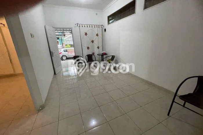 Rumah Kontrakan Bogor LT 90m2 LB 60m2 Area Tanah Sareal Rumah Kontrakan Bogor LT 90m2 LB 60m2 Area Tanah Sareal