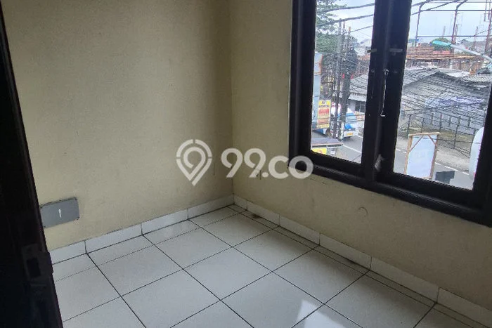 Ruko Bagus Dijual LB 90m2 Lokasi Strategis Jakarta Timur Area Cocok untuk Berbisnis Ruko Bagus Dijual LB 90m2 Lokasi Strategis Jakarta Timur Area Cocok untuk Berbisnis