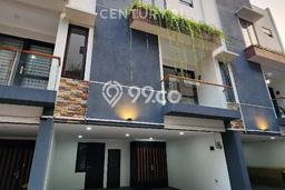 For Sale Rumah 2 Kamar Lokasi Ideal Nyaman dan Strategis di Johar Baru For Sale Rumah 2 Kamar Lokasi Ideal Nyaman dan Strategis di Johar Baru