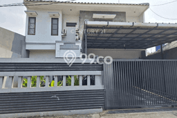Ready to Use! Premium House LT 306m2 Desain Modern di Pondok Kelapa Ready to Use! Premium House LT 306m2 Desain Modern di Pondok Kelapa