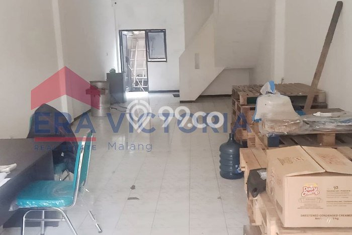 Ruko untuk Disewa di Pusat Malang Luas Bangunan 215m2 Ruko untuk Disewa di Pusat Malang Luas Bangunan 215m2