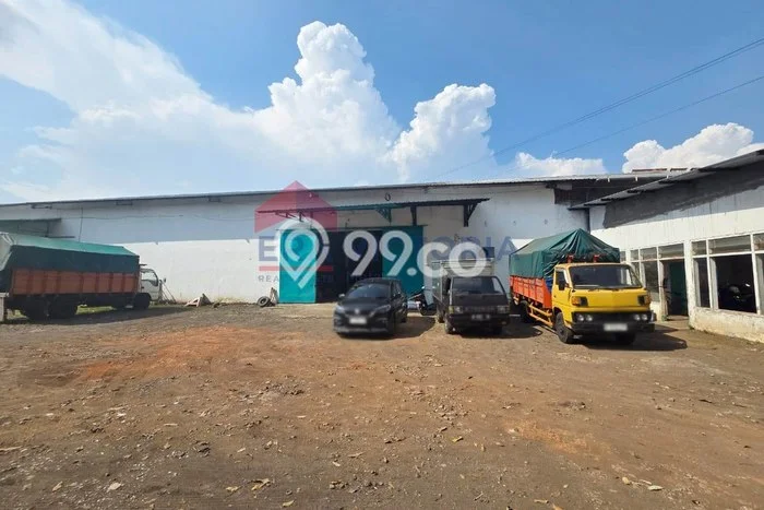 Gudang untuk disewa di Sukun punya LT 3025m2 & LB 1100m2 harga sewa kompetitif Gudang untuk disewa di Sukun punya LT 3025m2 & LB 1100m2 harga sewa kompetitif
