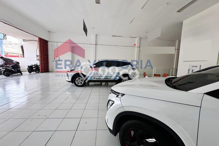 Ruko bagus disewakan di Blimbing Malang dengan LB 604m2 harga sewa terbaik Ruko bagus disewakan di Blimbing Malang dengan LB 604m2 harga sewa terbaik