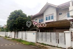 Hunian Mewah LB 396m2 Siap Pakai Desain Elegan di Pondok Kelapa, Jakarta Timur Hunian Mewah LB 396m2 Siap Pakai Desain Elegan di Pondok Kelapa, Jakarta Timur