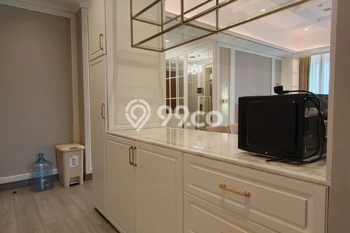 Apartemen Disewakan 3 Kamar Hemat Siap Huni di Jakarta Barat, Luas 135m2 Apartemen Disewakan 3 Kamar Hemat Siap Huni di Jakarta Barat, Luas 135m2