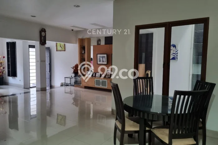 Dijual Rumah Premium dengan Fasilitas Sekitar Komplit di Kelapa Gading, Jakarta Utara Dijual Rumah Premium dengan Fasilitas Sekitar Komplit di Kelapa Gading, Jakarta Utara