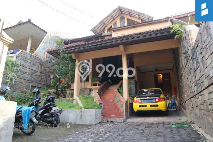 Unit Komersial Dijual di Bandung LT 442m2 & LB 350m2 Unit Komersial Dijual di Bandung LT 442m2 & LB 350m2
