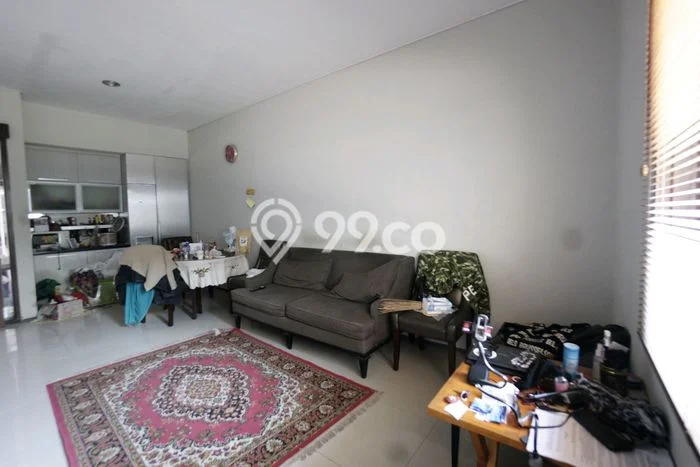PROPERTI PILIHAN! Rumah area , Luas 124m2m² LB 100m2m² PROPERTI PILIHAN! Rumah area , Luas 124m2m² LB 100m2m²
