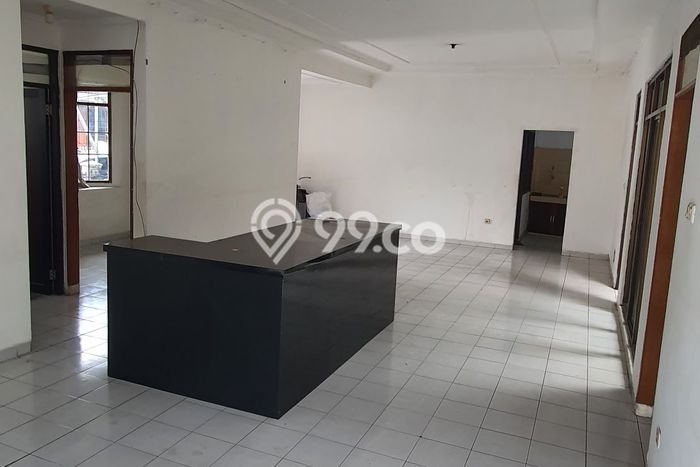 HOT PROPERTY! Rumah Strategis area Gunung Batu, Luas 357m² LB 150m² HOT PROPERTY! Rumah Strategis area Gunung Batu, Luas 357m² LB 150m²