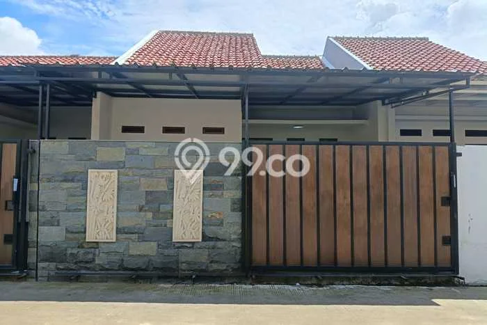 Rumah Sederhana Dijual Lokasi Kiaracondong 0 Kamar dengan LT 45m2 Rumah Sederhana Dijual Lokasi Kiaracondong 0 Kamar dengan LT 45m2