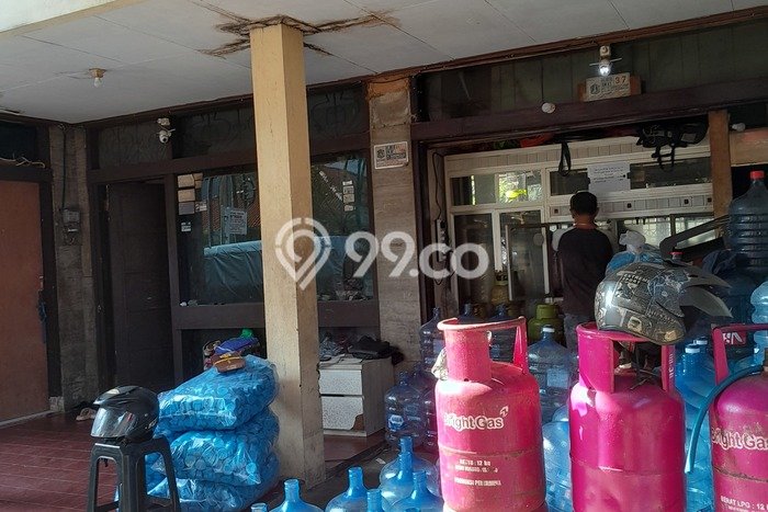 Dijual Rumah Luas Elegan Dengan View Eksklusif di Tanjung Duren, Jakarta Barat Dijual Rumah Luas Elegan Dengan View Eksklusif di Tanjung Duren, Jakarta Barat