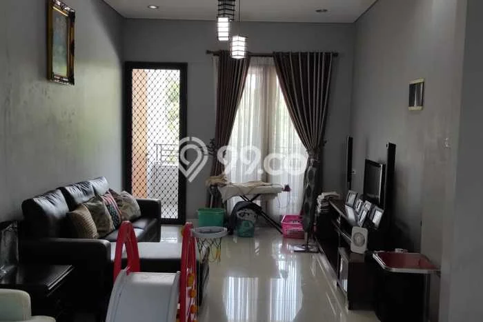 Dijual Rumah Luas Elegan Dengan View Cantik di Jelambar, Jakarta Barat Dijual Rumah Luas Elegan Dengan View Cantik di Jelambar, Jakarta Barat