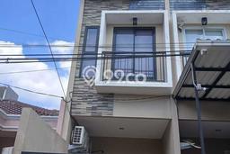 Jual Rumah Modern 3 KT di Kedoya Selatan, Jakarta Barat Jual Rumah Modern 3 KT di Kedoya Selatan, Jakarta Barat