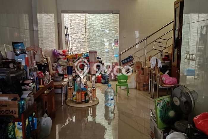 Ready to Use! Luxury House LT 96m2 Desain Modern di Taman Kota Ready to Use! Luxury House LT 96m2 Desain Modern di Taman Kota