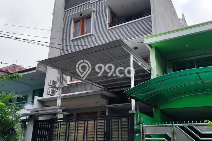 Dijual Rumah Luas Elegan Dengan View Cantik di Jelambar, Jakarta Barat Dijual Rumah Luas Elegan Dengan View Cantik di Jelambar, Jakarta Barat