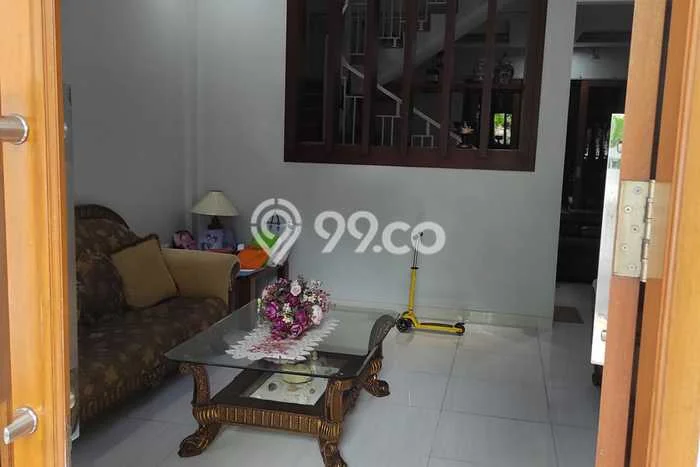 Dijual Rumah Luas Elegan Dengan View Cantik di Jelambar, Jakarta Barat Dijual Rumah Luas Elegan Dengan View Cantik di Jelambar, Jakarta Barat