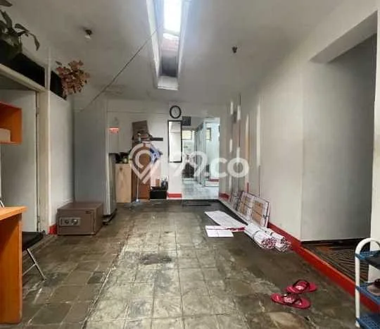 Disewakan! Rumah 2 Kamar Tidur &
2 Kamar Mandi di BKR, Bandung Disewakan! Rumah 2 Kamar Tidur &
2 Kamar Mandi di BKR, Bandung