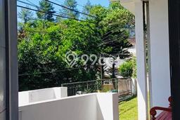 Ready to Use! Premium House LT 350m2 Desain Modern di Cigadung Ready to Use! Premium House LT 350m2 Desain Modern di Cigadung