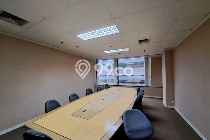 Unit Kantor Disewakan di Kuningan di Area Ramai & Strategis Unit Kantor Disewakan di Kuningan di Area Ramai & Strategis