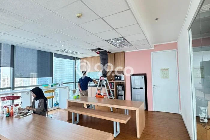 Unit Kantor Tersedia di Thamrin Spesifikasi LB 731m2 Unit Kantor Tersedia di Thamrin Spesifikasi LB 731m2