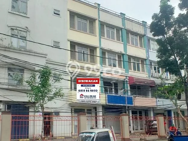 Untuk Disewa Ruko di Kebayoran Baru Jakarta Selatan LT 55m2, LB 200m2 Untuk Disewa Ruko di Kebayoran Baru Jakarta Selatan LT 55m2, LB 200m2