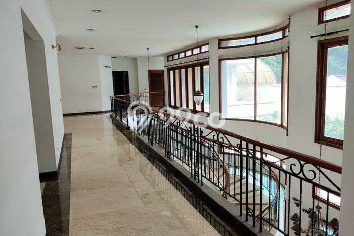 Komersial Dijual di Jakarta Selatan LT 940m2 & LB 700m2 Lokasi Terbaik! Komersial Dijual di Jakarta Selatan LT 940m2 & LB 700m2 Lokasi Terbaik!