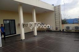 Dijual! Komersial di Pasar Baru Jakarta Pusat LT 200m2 / LB 475m2 Kawasan Strategis Dijual! Komersial di Pasar Baru Jakarta Pusat LT 200m2 / LB 475m2 Kawasan Strategis