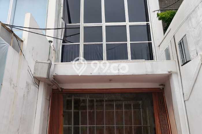 FOR RENT! Ruko di Radio Dalam Cocok untuk Bisnis 330m2 FOR RENT! Ruko di Radio Dalam Cocok untuk Bisnis 330m2