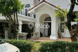 Rumah Luxury Modern Siap Huni di Sentul City Bogor Rumah Luxury Modern Siap Huni di Sentul City Bogor