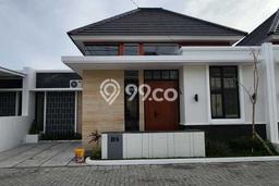 For Sale Hunian Rumah Nyaman 3 KT di Maguwoharjo, Yogyakarta For Sale Hunian Rumah Nyaman 3 KT di Maguwoharjo, Yogyakarta