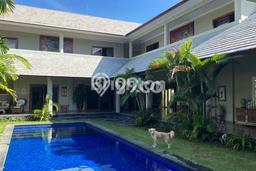 For Sale! Premium House LT 1000m2 Desain Elegan di Sanur For Sale! Premium House LT 1000m2 Desain Elegan di Sanur