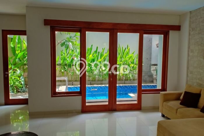 Disewakan! Rumah 4 Kamar Tidur &
4 Kamar Mandi di canggu, Badung Disewakan! Rumah 4 Kamar Tidur &
4 Kamar Mandi di canggu, Badung