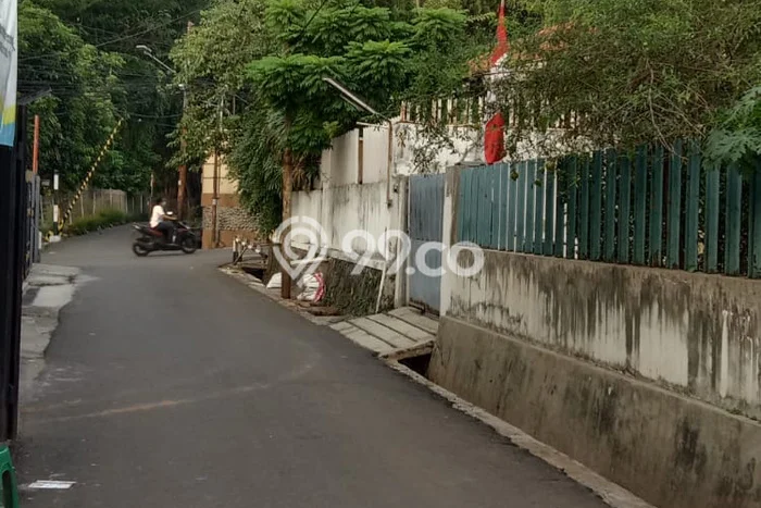 Dijual Rumah Luas Elegan Dengan View Eksklusif di Pondok Pinang, Jakarta Selatan Dijual Rumah Luas Elegan Dengan View Eksklusif di Pondok Pinang, Jakarta Selatan