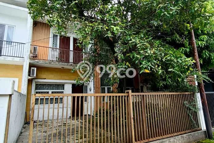 Rumah Minimalis 3 KT di Pondok Ranji Tangerang Selatan Full Furnished Rumah Minimalis 3 KT di Pondok Ranji Tangerang Selatan Full Furnished