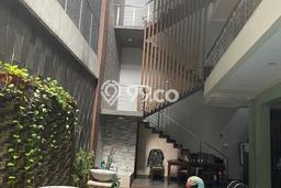 Siap Huni Hunian Elit 8 Kamar di Cakung Dekat ke Mana Pun Siap Huni Hunian Elit 8 Kamar di Cakung Dekat ke Mana Pun